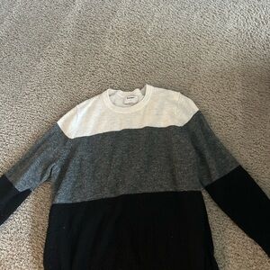 Old Navy Women's Crewneck Sweater - White, Gray, Black